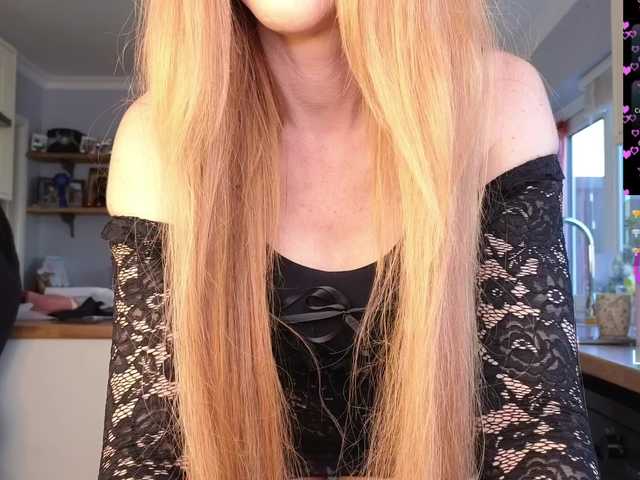 stripmequick's BongaCams show and profile