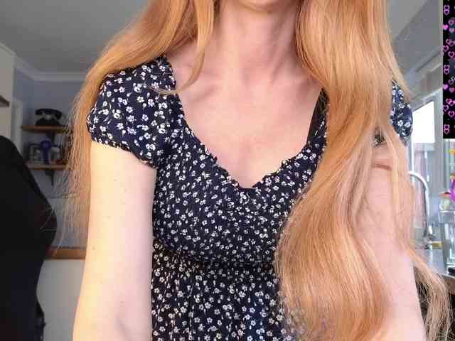 stripmequick Live Webcam on BongaCams