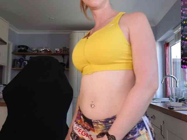 stripmequick Live Webcam on BongaCams