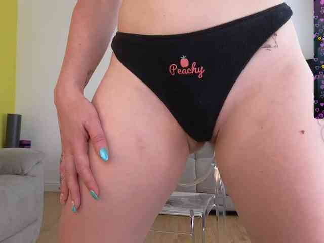 stripmequick webcam