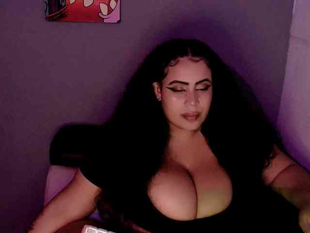 Emmacamille webcam