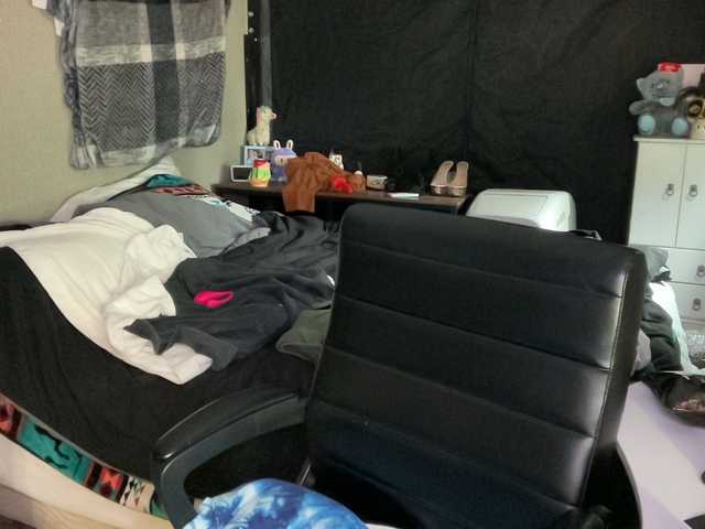 maramaze's BongaCams show and profile