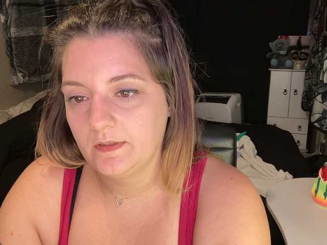 maramaze's BongaCams show and profile