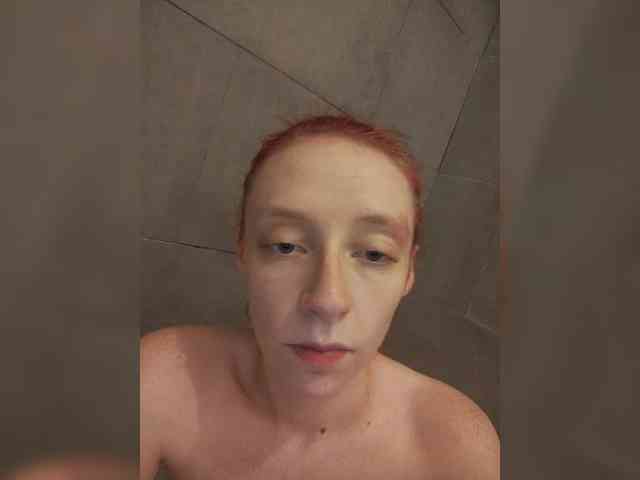 Redsworld0724 webcam