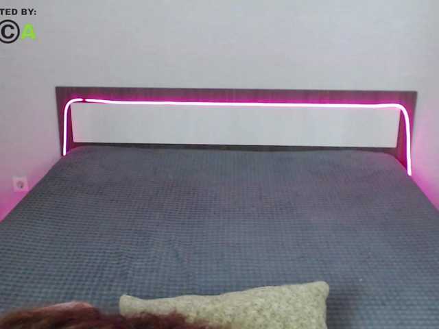 RonnieMilles's BongaCams show and profile