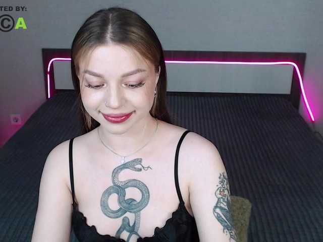 RonnieMilles's BongaCams show and profile