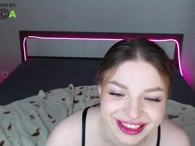 RonnieMilles's BongaCams show and profile