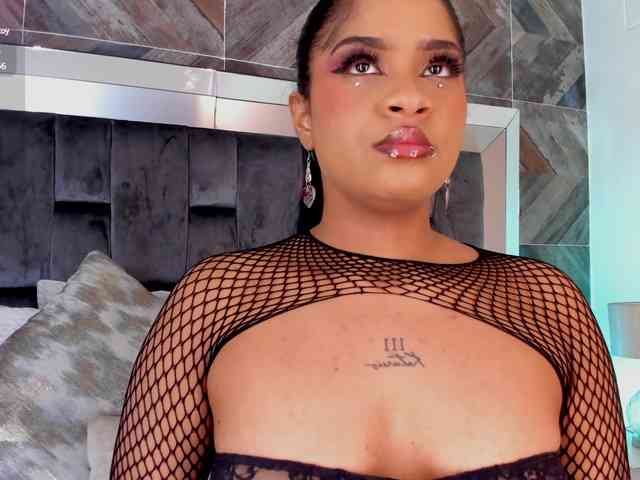 Camilafoox webcam