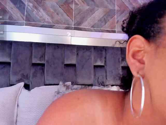 Camilafoox webcam