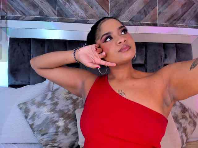 Camilafoox webcam