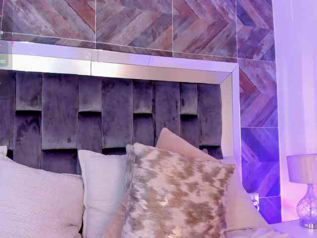 Camilafoox webcam
