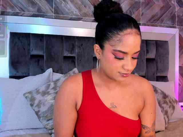 Camilafoox webcam