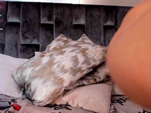 Camilafoox webcam