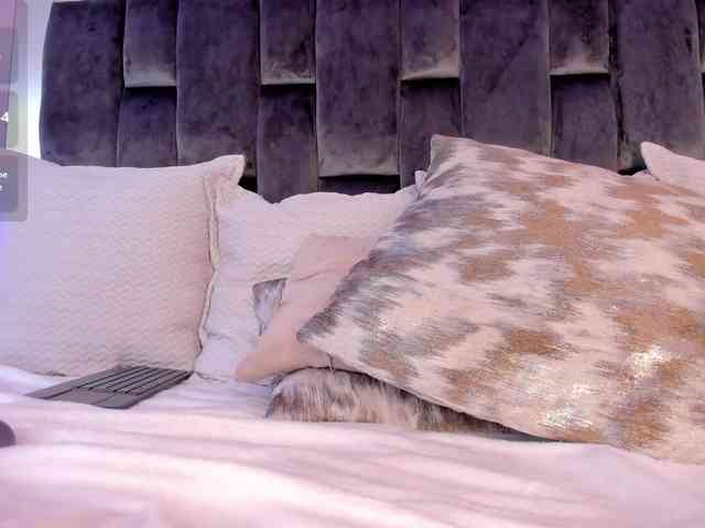 Camilafoox webcam