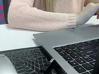Xo4y-Tpax Porn Show