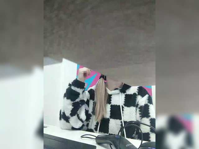 Angelinamik's BongaCams show and profile