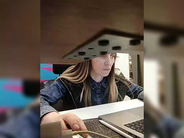 Angelinamik's BongaCams show and profile