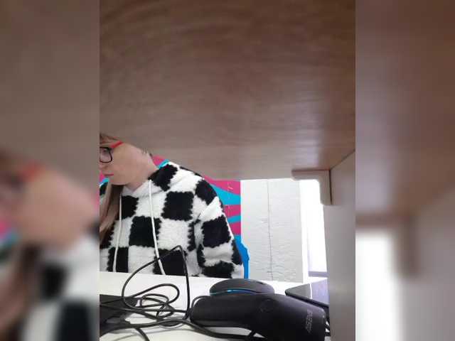 Angelinamik's BongaCams show and profile