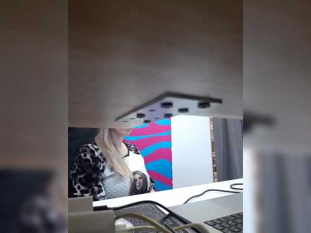 Angelinamik's BongaCams show and profile