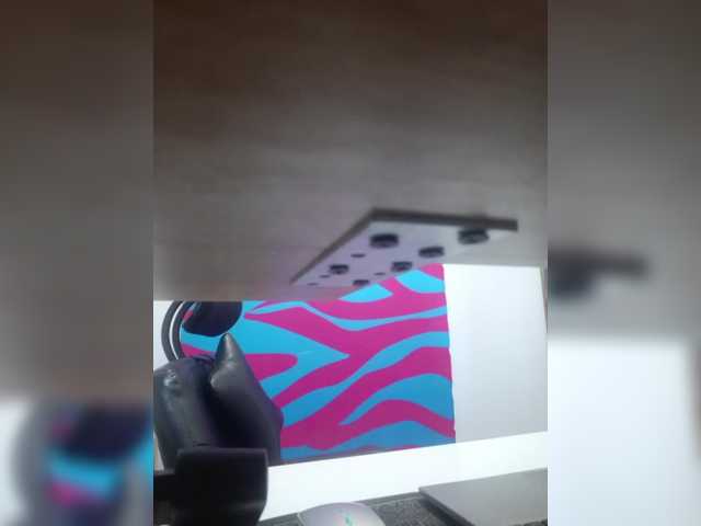 Angelinamik live cam profile