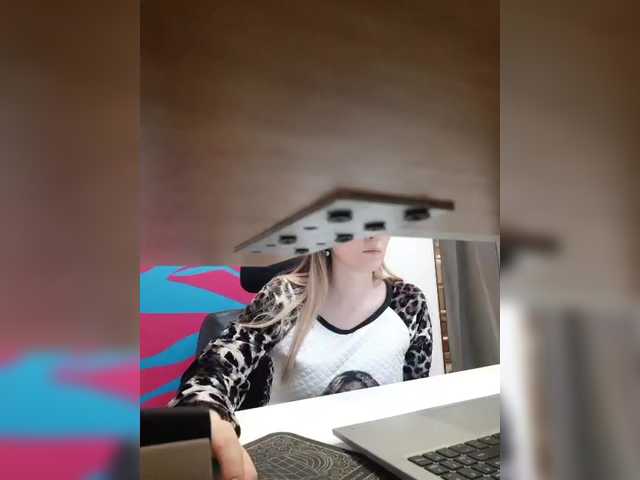 Angelinamik's BongaCams show and profile