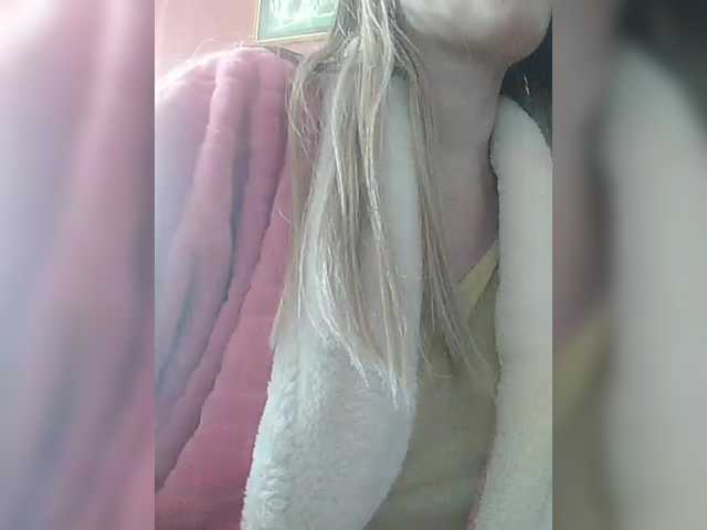 Angelinamik's BongaCams show and profile