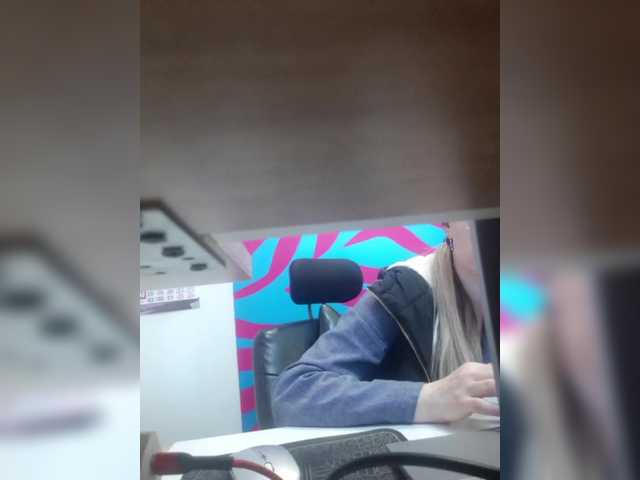 Angelinamik's BongaCams show and profile