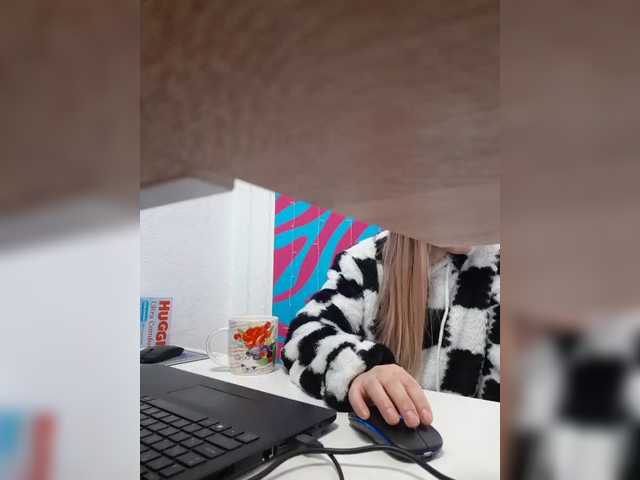 Angelinamik's BongaCams show and profile