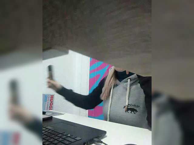 Angelinamik's BongaCams show and profile