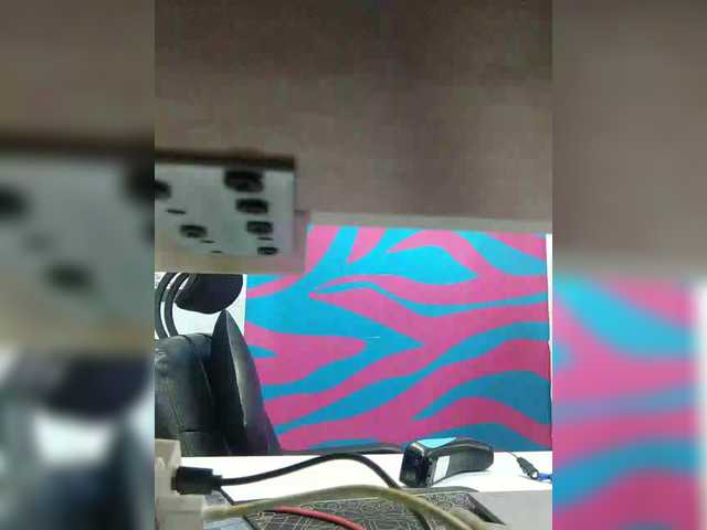 Xo4y-Mamy-Tpax preview