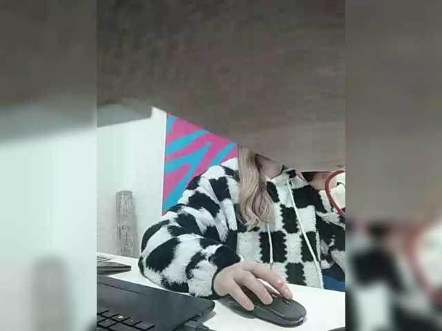 Angelinamik's BongaCams show and profile