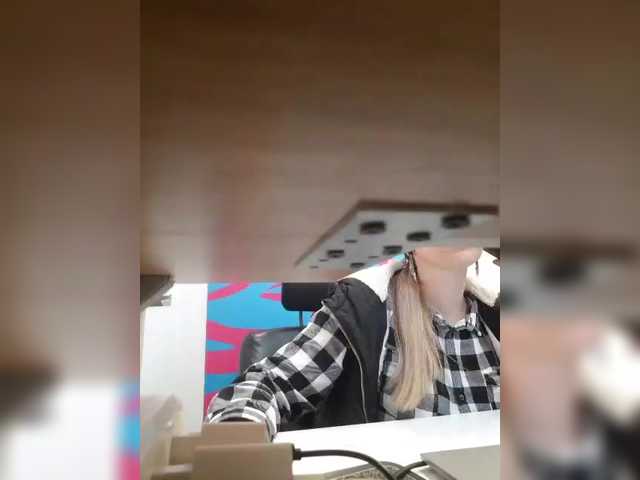 Angelinamik's BongaCams show and profile