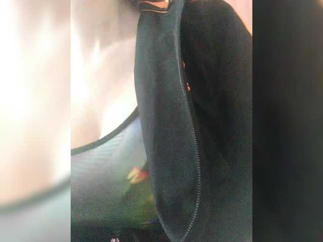 Angelinamik's BongaCams show and profile