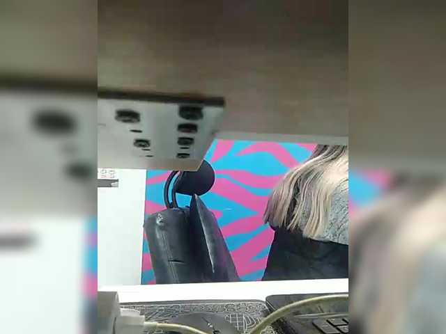 Angelinamik's BongaCams show and profile