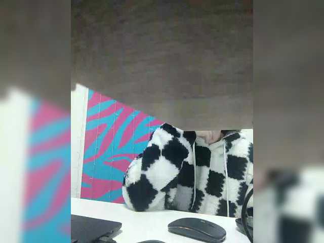 Angelinamik's BongaCams show and profile