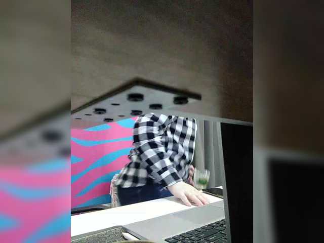 Angelinamik's BongaCams show and profile