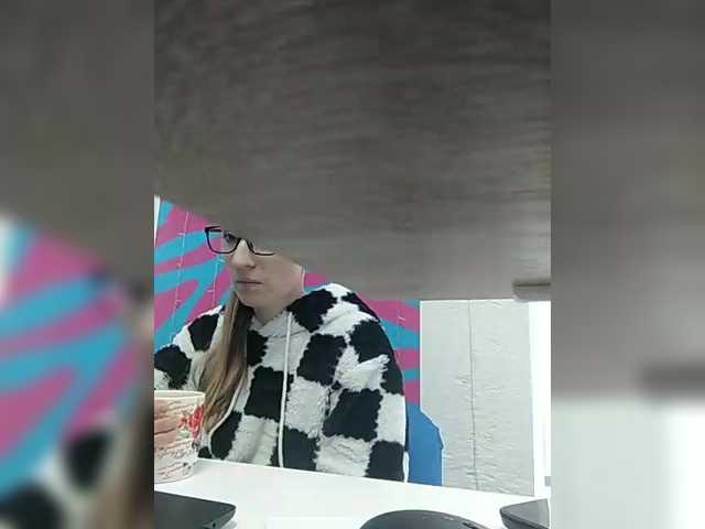 Angelinamik's BongaCams show and profile