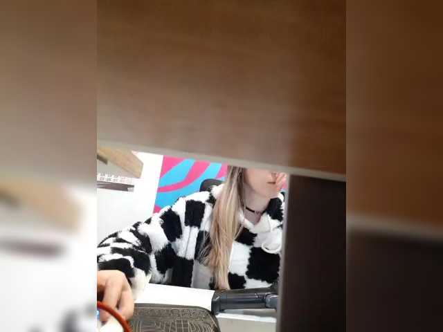 Angelinamik's BongaCams show and profile