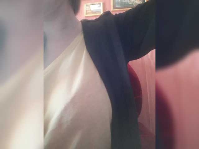 Angelinamik's BongaCams show and profile