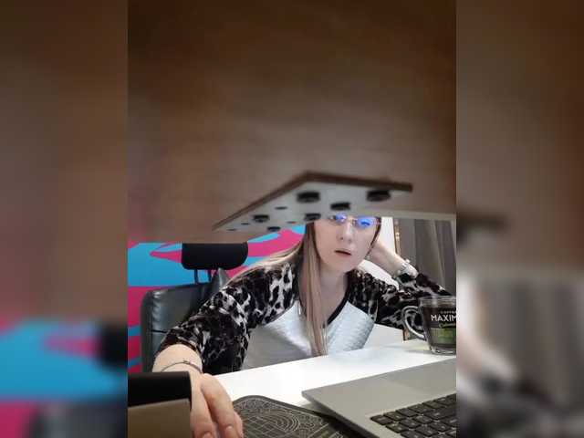 Angelinamik's BongaCams show and profile