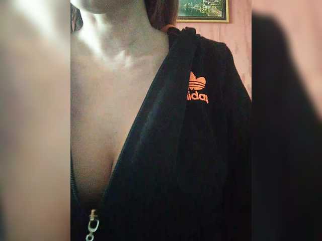 Angelinamik's BongaCams show and profile