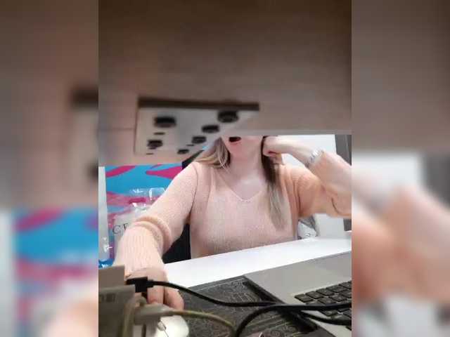 Angelinamik's BongaCams show and profile