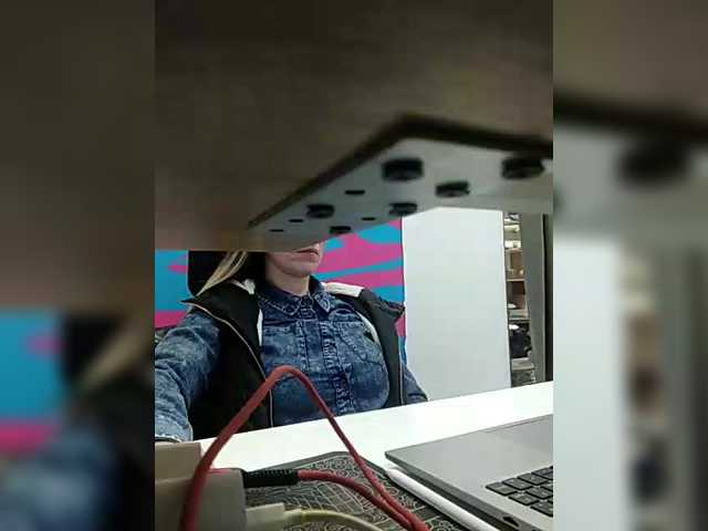 Angelinamik's BongaCams show and profile