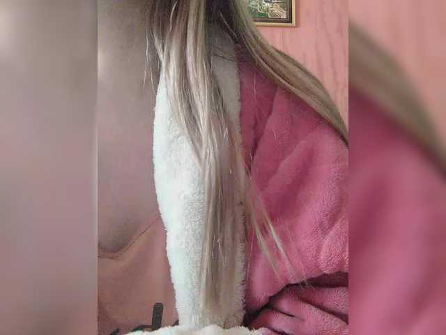 Angelinamik's BongaCams show and profile