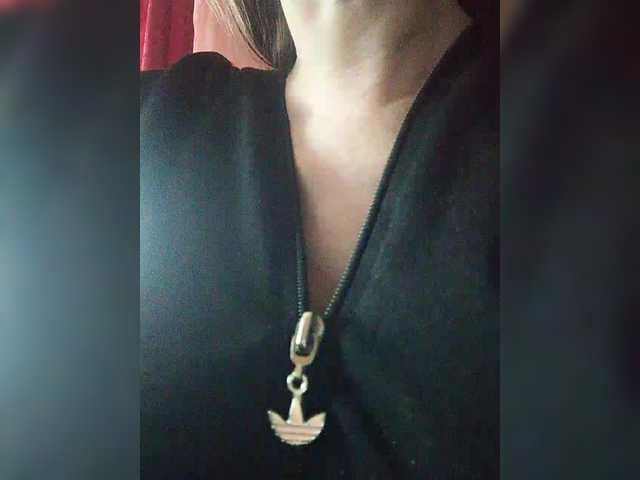 Angelinamik's BongaCams show and profile