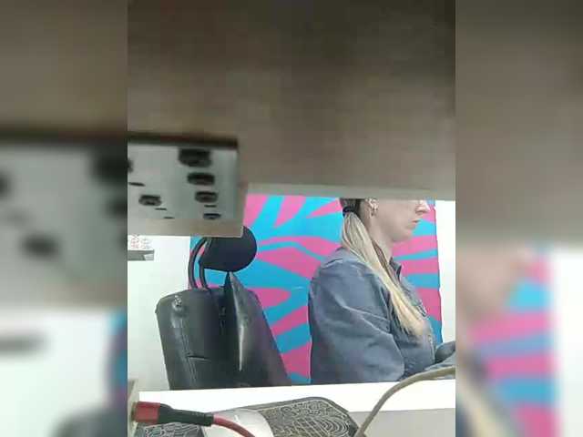 Angelinamik's BongaCams show and profile