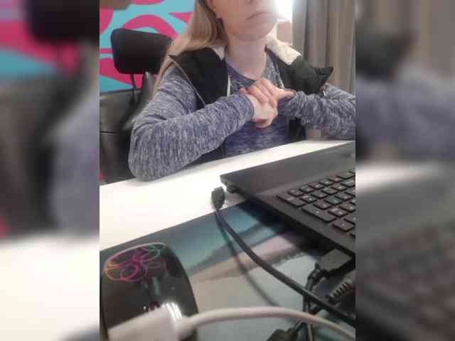 Xo4y-Tpax webcam