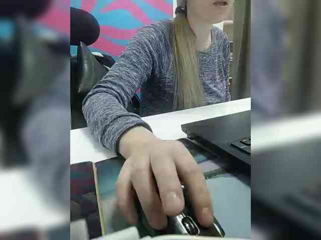 Xo4y-Tpax webcam