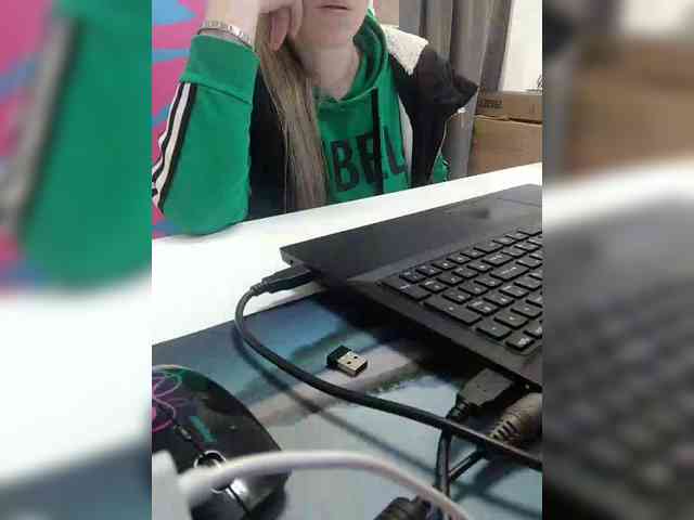 porn chat room Angelinamik