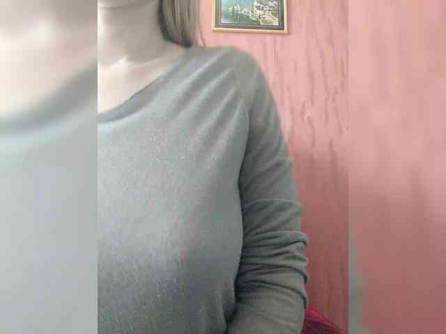 online nude chatroom Angelinamik